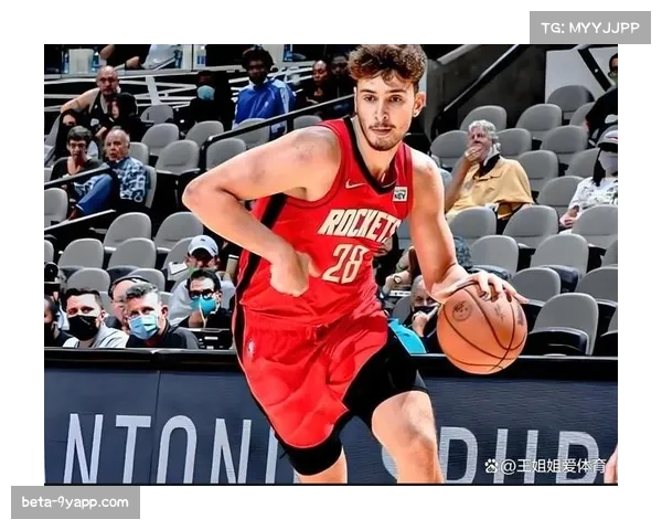 火箭申京史密斯组成年轻双塔 场均贡献35分16篮板数据